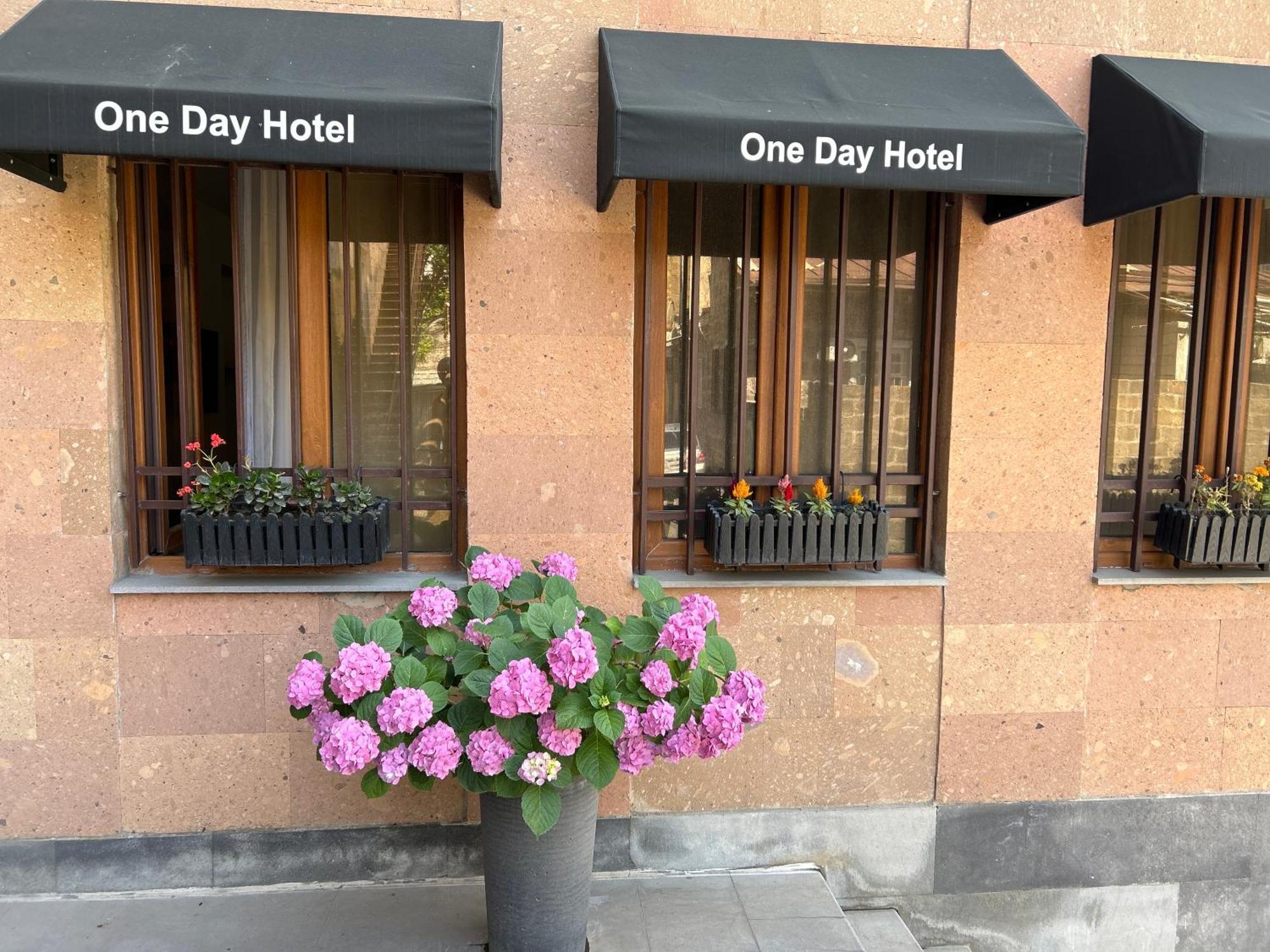 One Day Hotel يريفان المظهر الخارجي الصورة